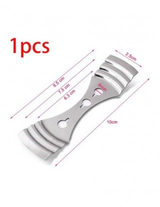 Metalowy świecznik knoty...