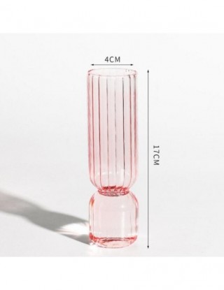 Szklany wazon do dekoracji...