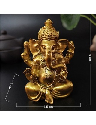 Złoty bóg Ganesha statua...