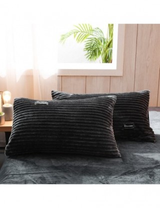 Aksamitna poszewka na...