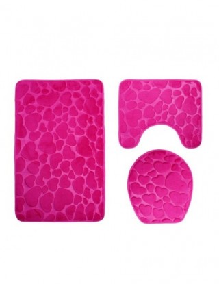 Tłoczenie maty do kąpieli...