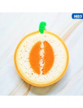 Czyszczenie wanny gąbka...