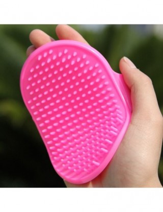 Pies kot szczotka do...